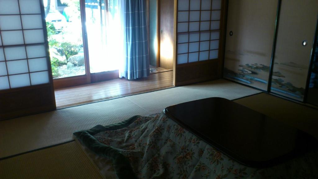 B & B Nishimine Uda Quarto foto